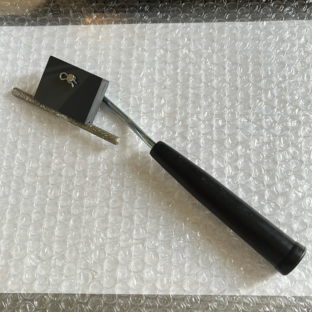 Dirty Grout Remover (hand held) Tool  (LAST 7-ITEMS AVAILABLE)